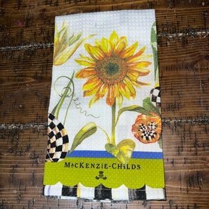 MacKenzie-Childs Sunflower and Checkered Towel Courtly Check NWOT